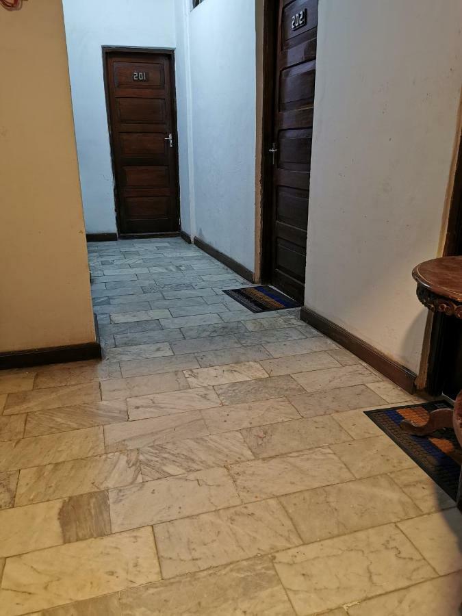 Crown Hotel Zanzibar Eksteriør bilde